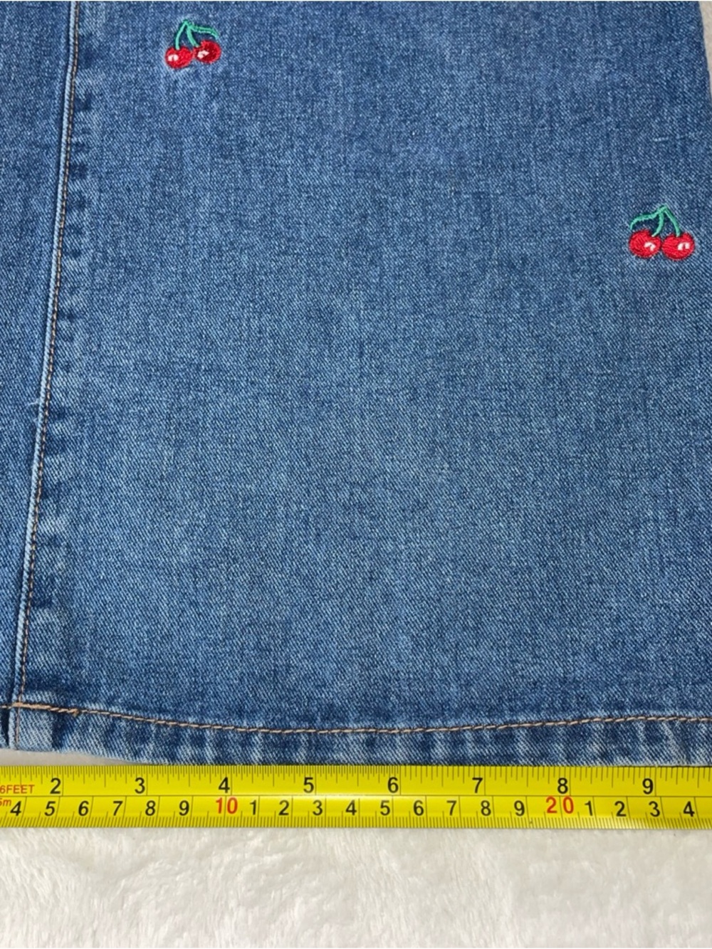 Gogo Jeans Women’s Size Med Blue Denim Overalls With Embroidered Red Cherries - Picture 6 of 16